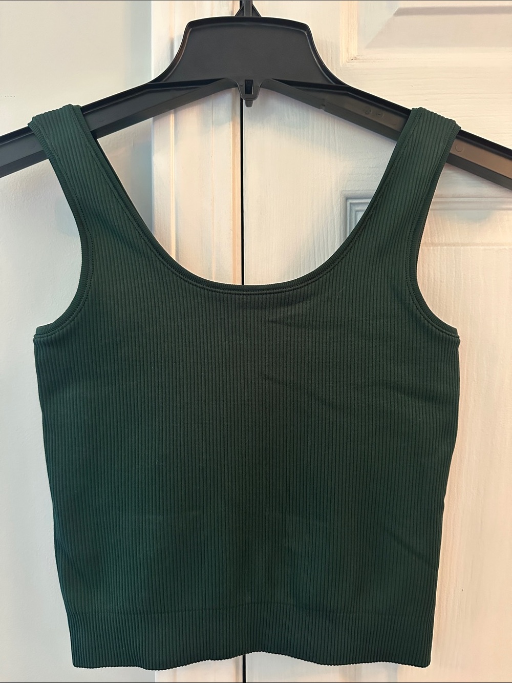 Athleta Ribbed Cropped Tank Top –Dark Green- best for women’s size small